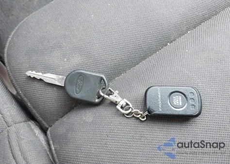 2004 Ford F-150 Xlt z USA, uszkodzony, nr VIN 1FTRW14W04KD23937